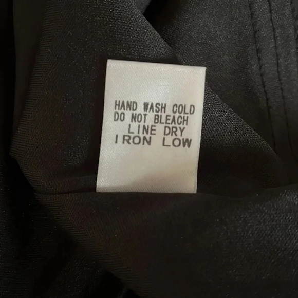 Sleeveless Formal Lined Dress Feather  Trim, Size M NWOT - Picture 7 of 7